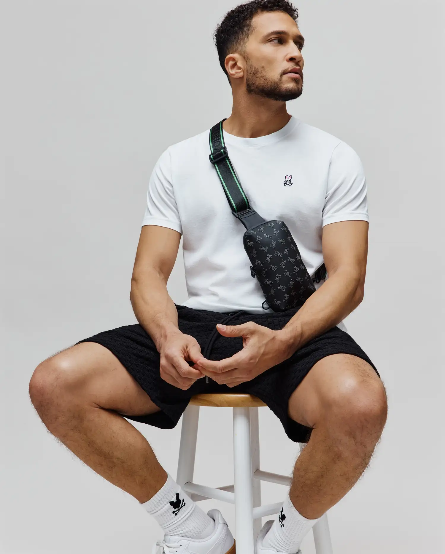 MENS RUBBERIZED CROSSBODY - MO2400080 - Image 4