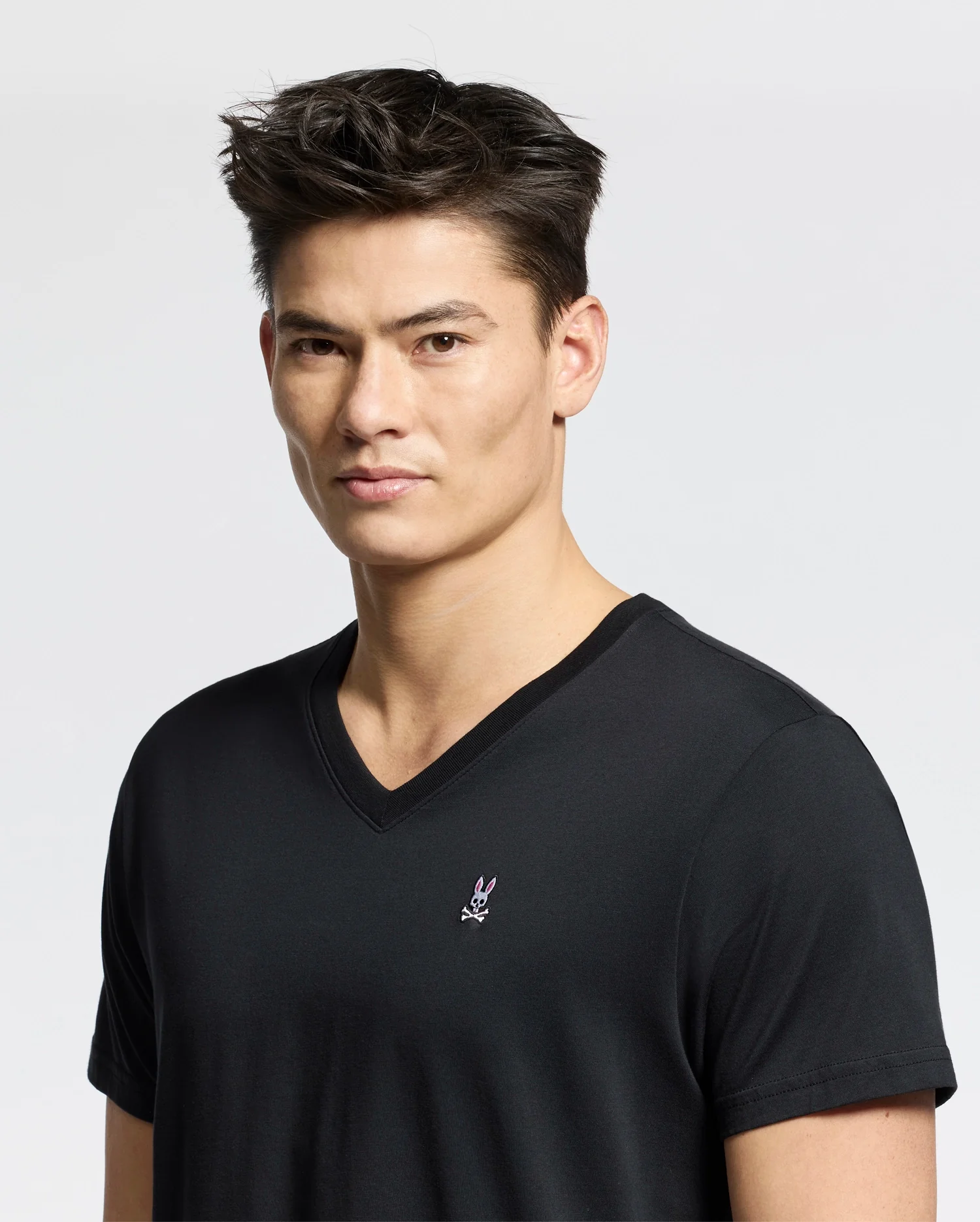 MENS CLASSIC V NECK TEE - B6U100ARPC - Image 3