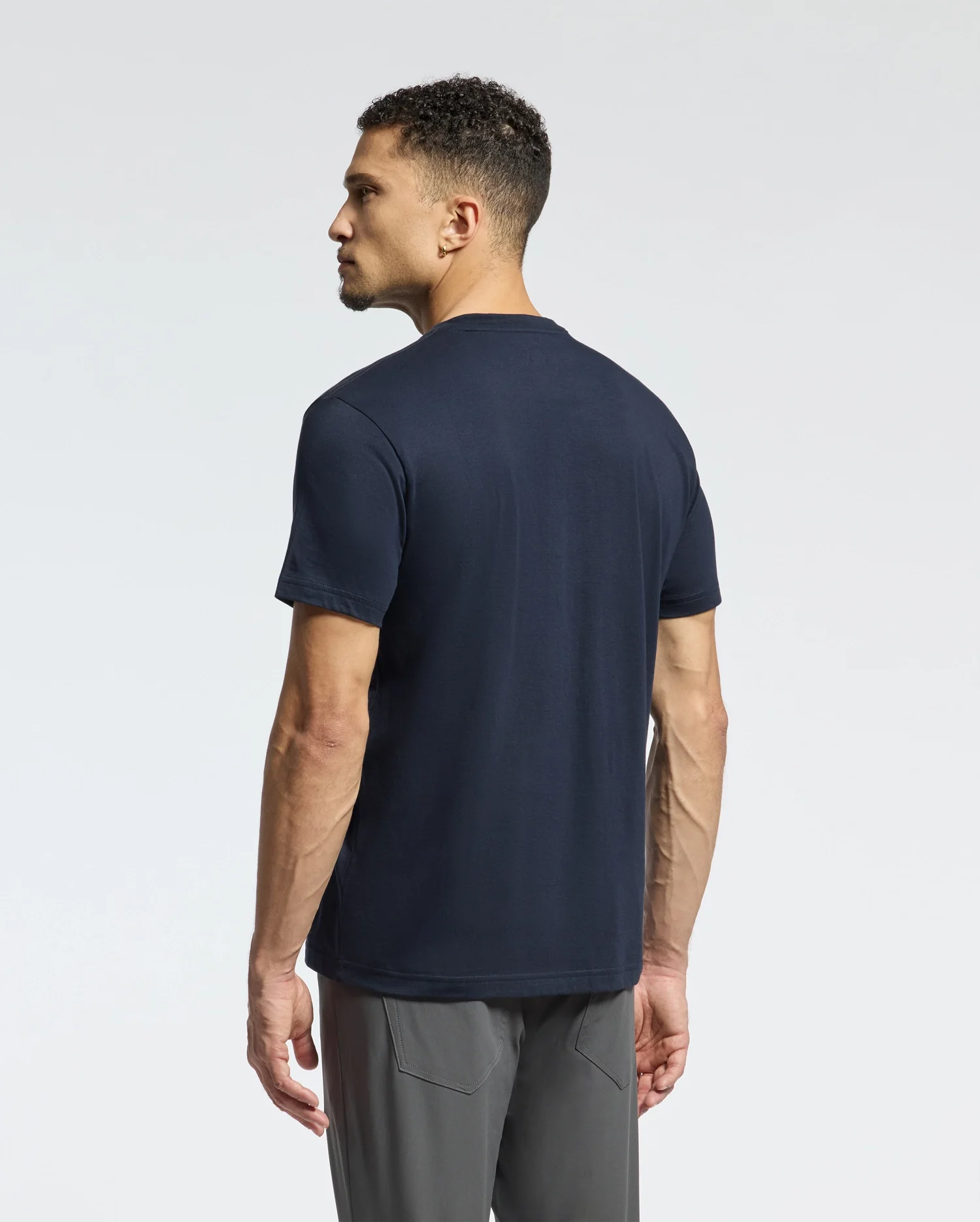MENS CLASSIC V NECK TEE - B6U100ARPC - Image 5