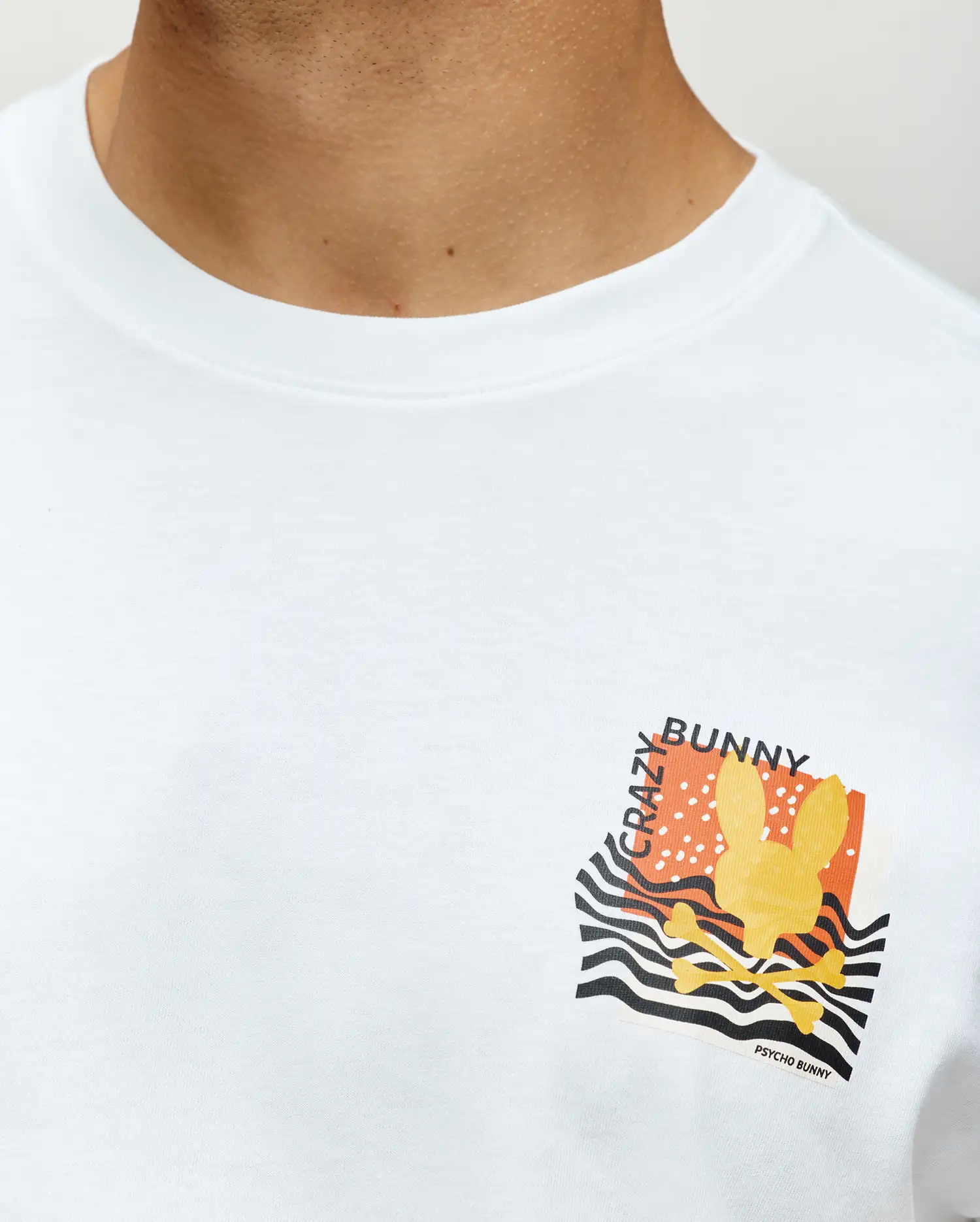 MENS CRAZY BUNNY GRAPHIC TEE - MT0200329 - Image 3