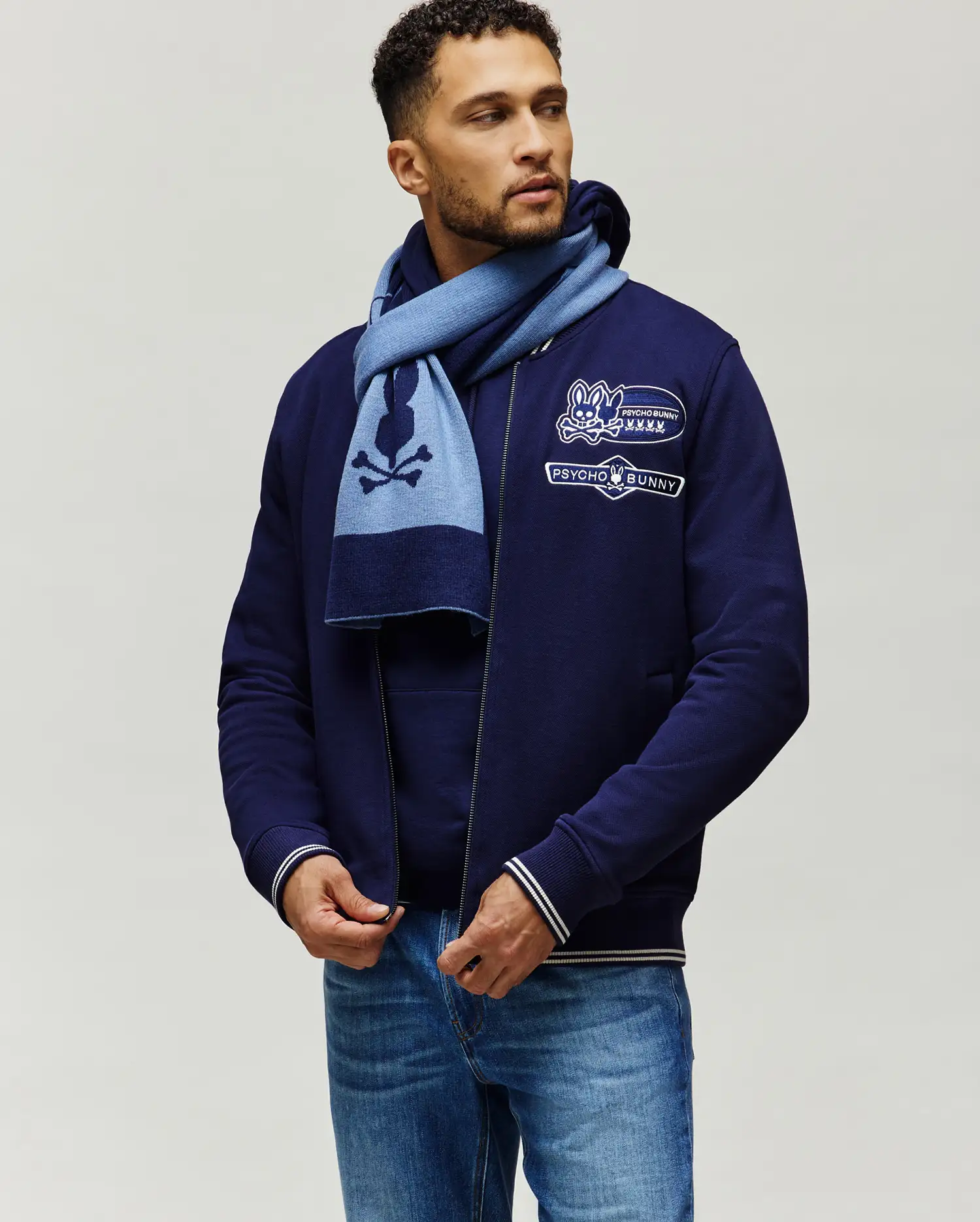 MENS DARIAN SQUARE LOGO SCARF - MO2500015