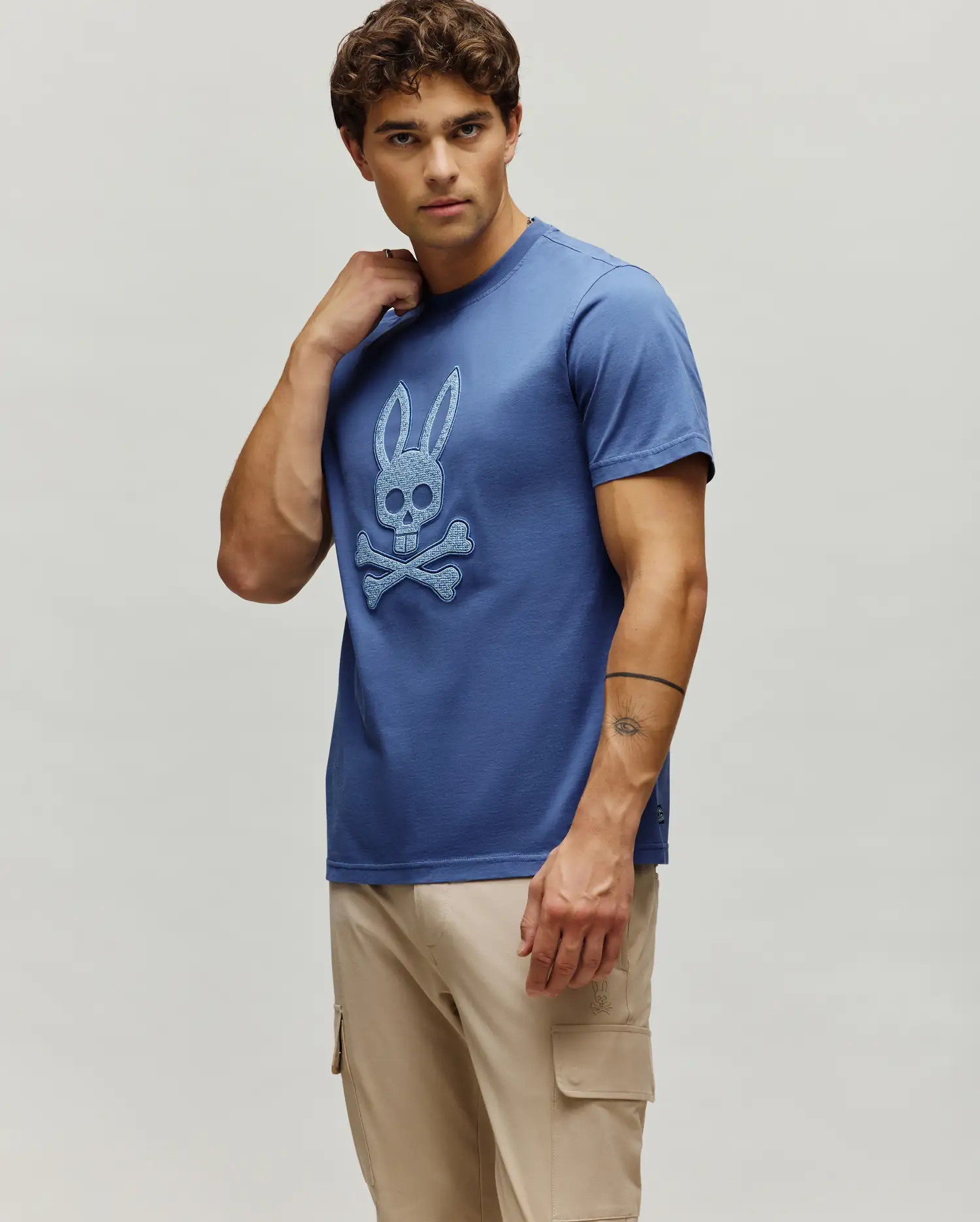 MENS GABIN GRAPHIC TEE - MT0200137 - Image 4