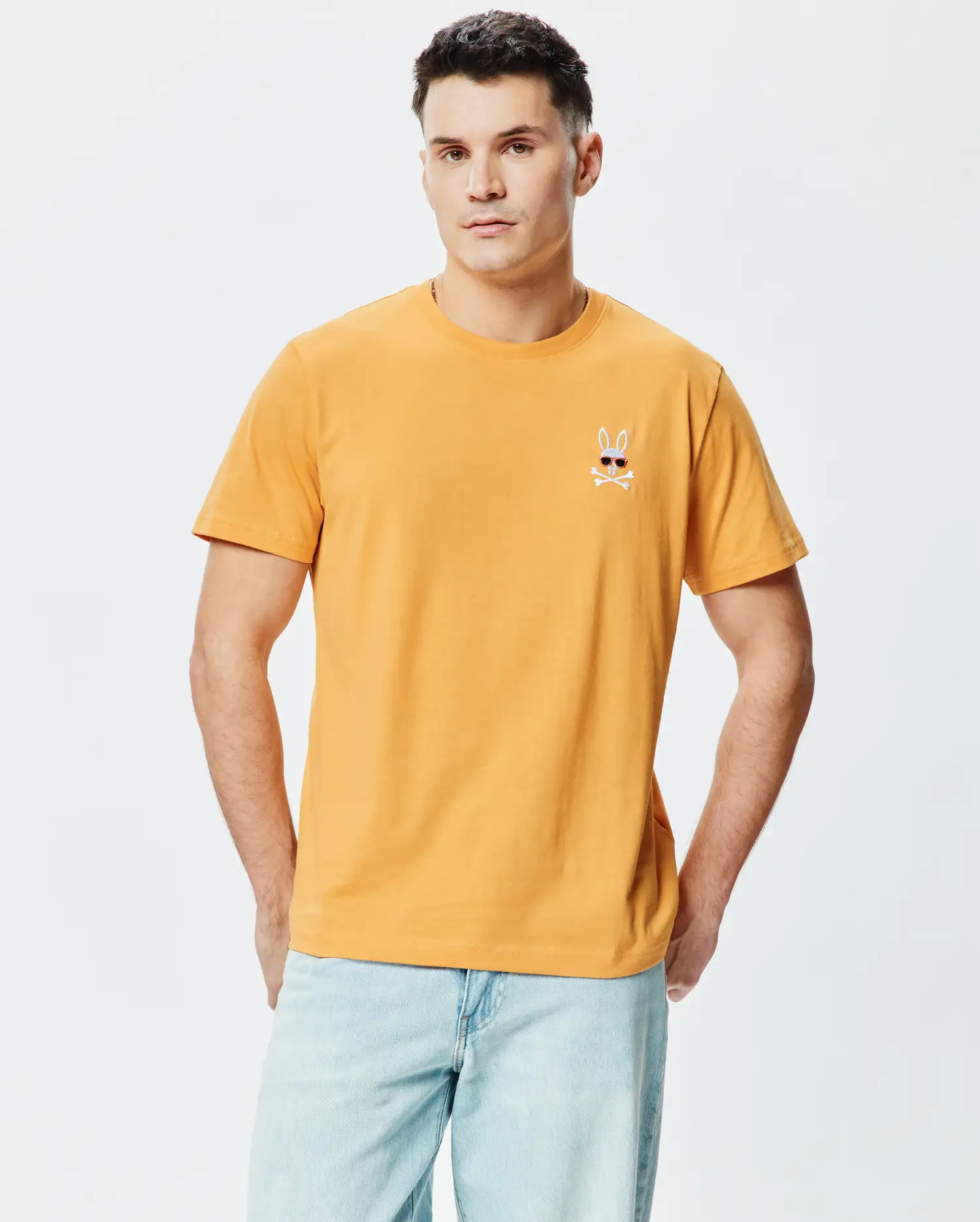 MENS SUNNY CHEST GRAPHIC TEE - MT0200278 - Image 2